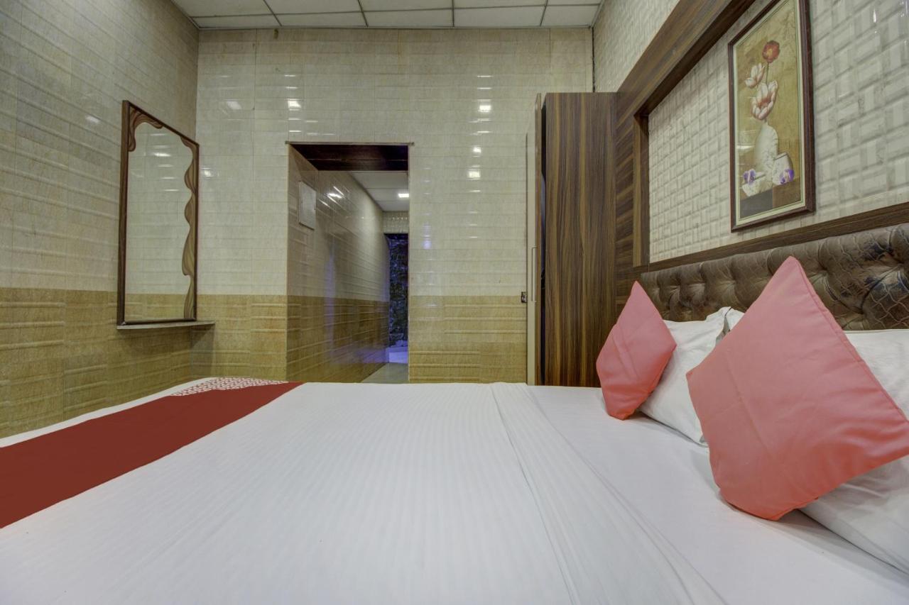 Oyo 74879 Hotel Imperial Palace - Mumbai — Photos 2